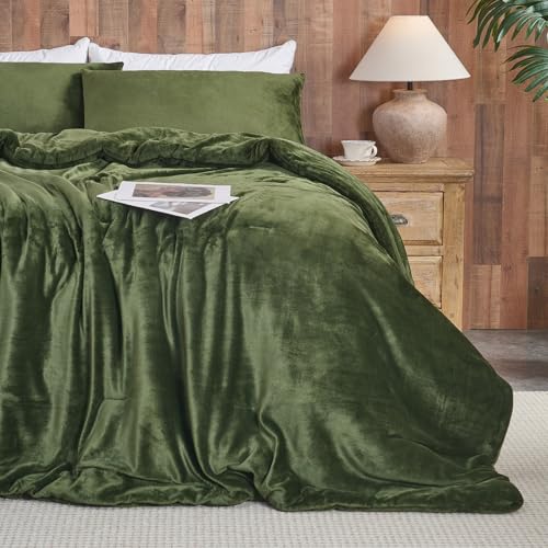 Silva Green holoserica consolator pone - Ultra Mollis Quilted 3-Piece Stramenta Set